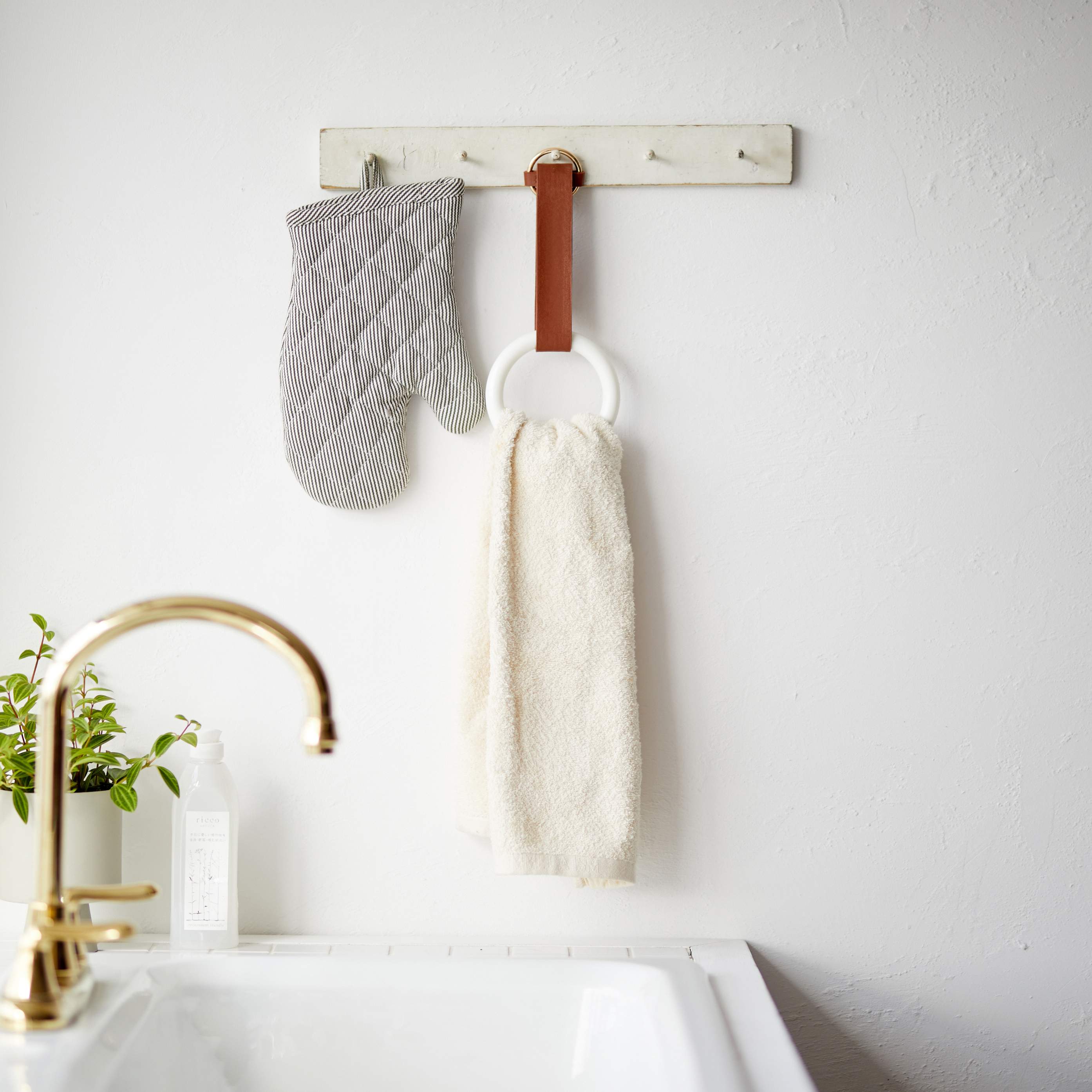 Osaka Metro ショップ タオルハンガー - 大阪メトロ公式オンラインショップ